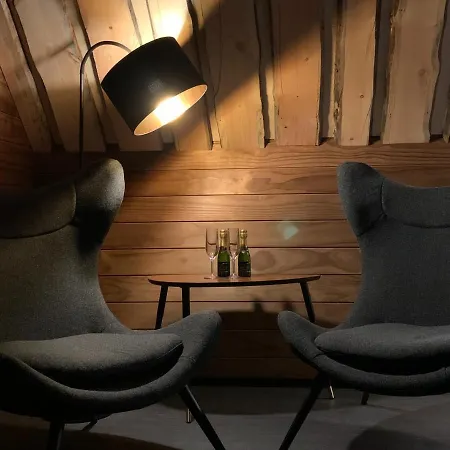 酒店 Wilderness Nangu & Igloos 伊纳利