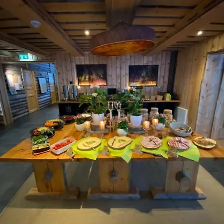 Wilderness Nangu & Igloos Ivalo