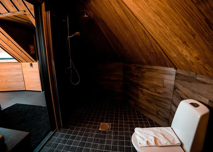 Wilderness Nangu & Igloos 5* إيفالو